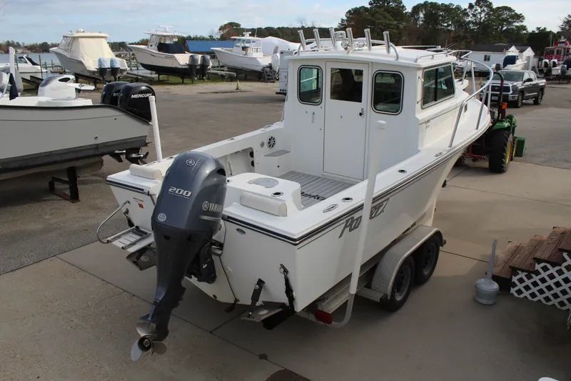 Slide: The Image of Parker Marine 2120 Sport Cabin 2014 - 6