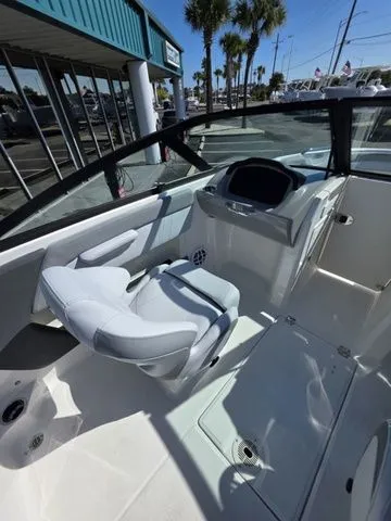 Slide: The Image of Chaparral 21 SSi OB 2026 - 18