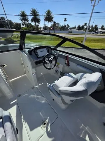 Slide: The Image of Chaparral 21 SSi OB 2026 - 19