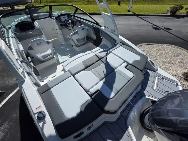 Slide: The Image of Chaparral 21 SSi OB 2026 - 7