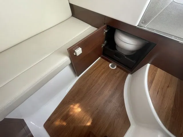 Slide: The Image of Chaparral 280 OSX 2026 - 12