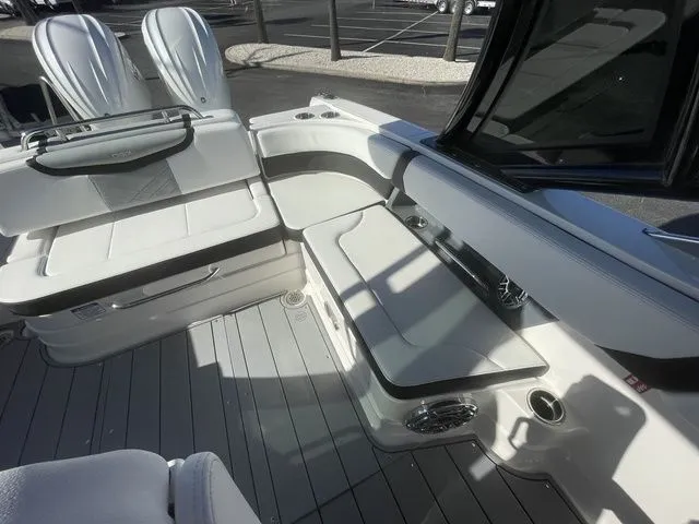 Slide: The Image of Chaparral 280 OSX 2026 - 14