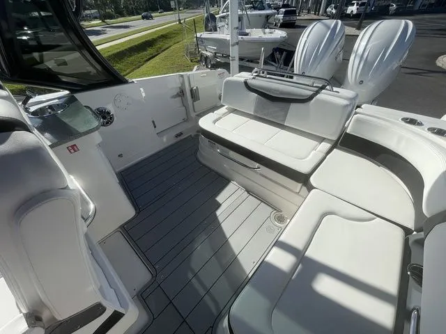 Slide: The Image of Chaparral 280 OSX 2026 - 15