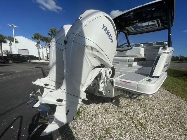 Slide: The Image of Chaparral 280 OSX 2026 - 4