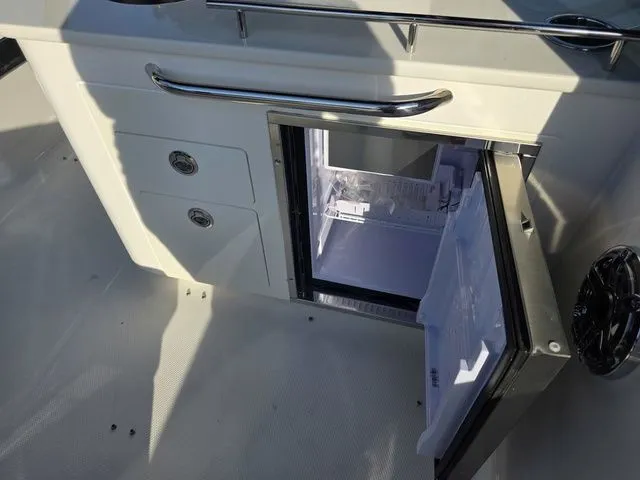 Slide: The Image of Chaparral 310 OSX 2026 - 12