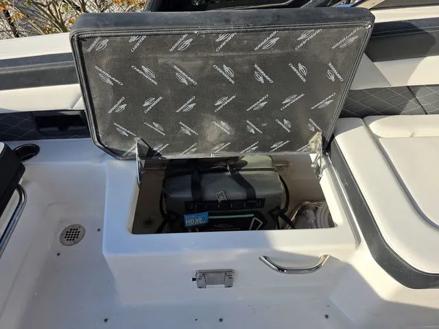 Slide: The Image of Chaparral 310 OSX 2026 - 37