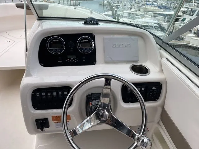 Slide: The Image of Robalo R227 Dual Console 2021 - 24