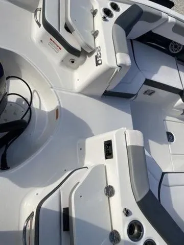 Slide: The Image of Chaparral 230 Suncoast 2019 - 23