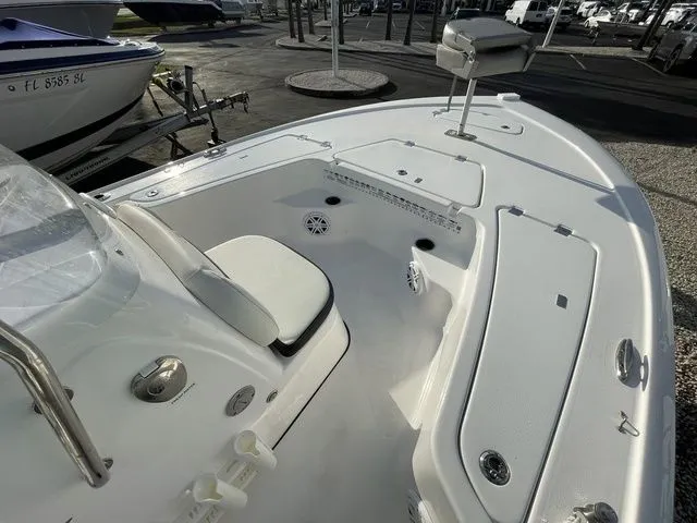 Slide: The Image of Tidewater 1910 Bay Max 2024 - 4