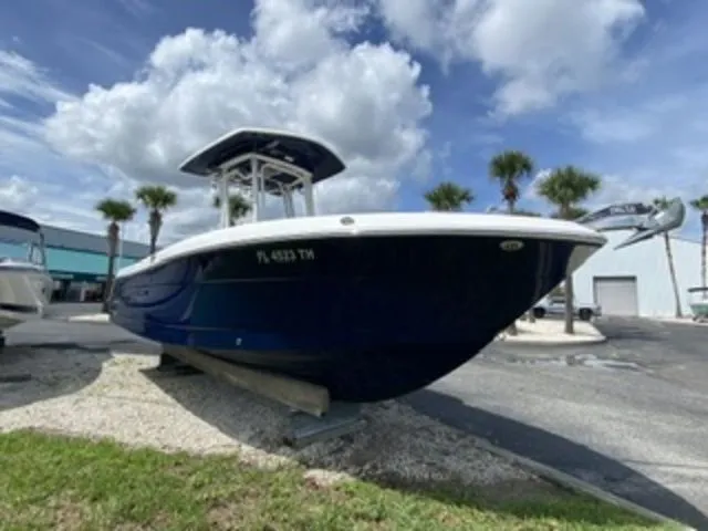 Slide: The Image of Robalo R242EX 2022 - 52