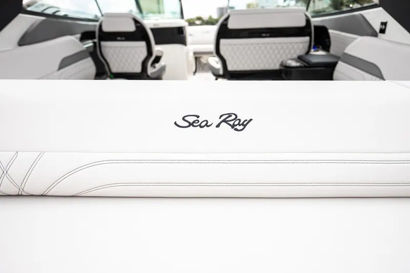 Slide: The Image of Interior of 2026 Sea Ray SLX 280 Outboard with luxurious upholstery. - 22