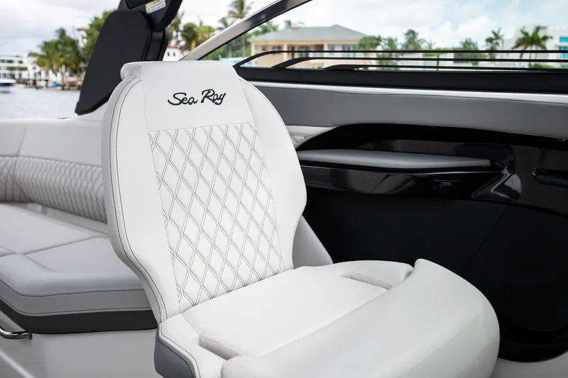 Slide: The Image of Luxurious seating in Sea Ray SLX 280 Outboard boat, model year 2026. - 42