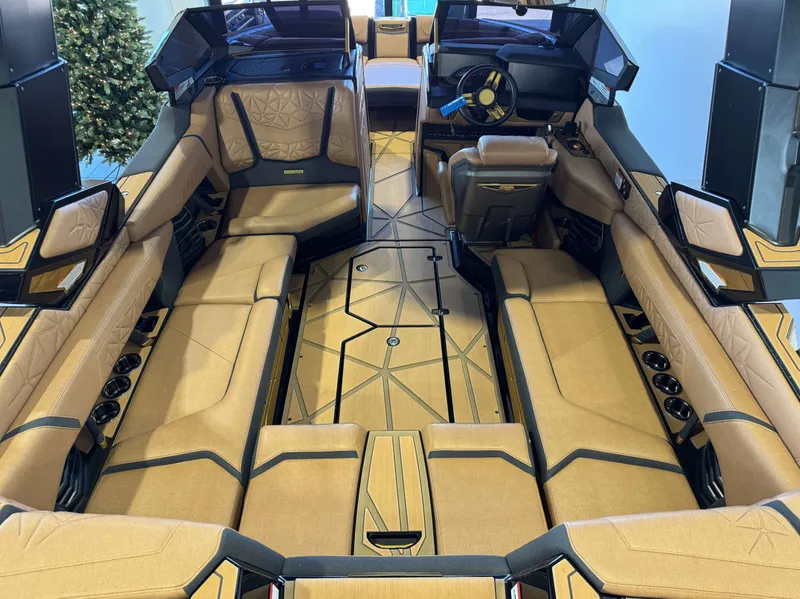 Slide: The Image of Nautique Super Air Nautique G23 Paragon 2025 - 13