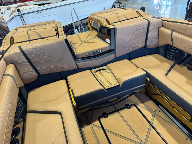 Slide: The Image of Nautique Super Air Nautique G23 Paragon 2025 - 16