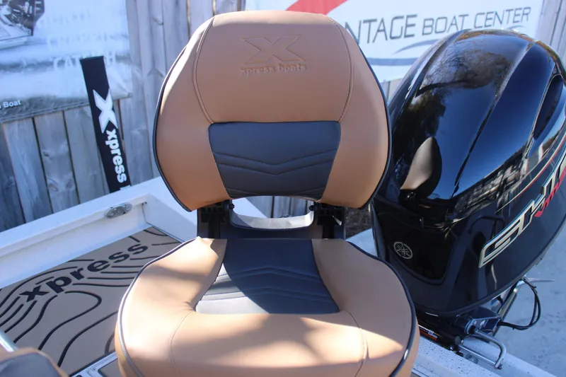 Slide: The Image of 2026 Xpress H20B Bay boat seat and engine, showcasing premium design and comfort. - 7