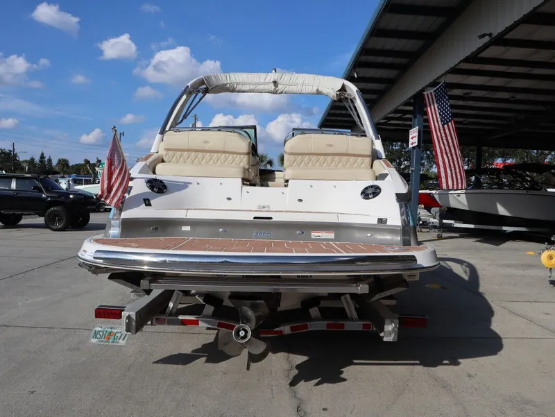 Slide: The Image of Regal 2800 Bowrider 2019 - 5