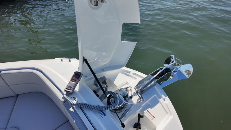 Slide: The Image of Sea Ray SLX 310 Outboard 2026 - 27