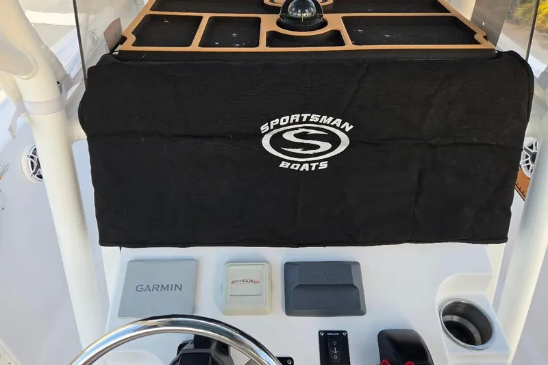 Slide: The Image of 2019 Sportsman Heritage 241 Center Console dashboard with Garmin and compass. - 37