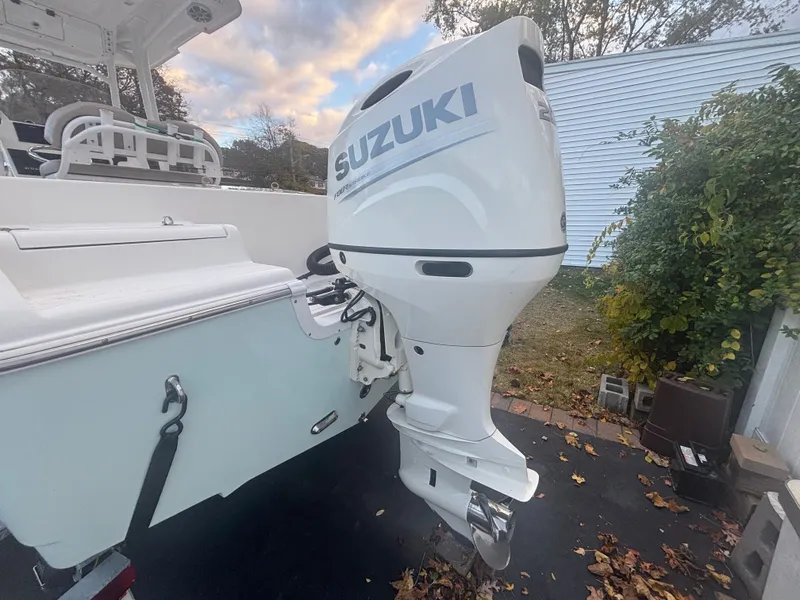 Slide: The Image of Sea Pro 219 Center Console 2020 - 7