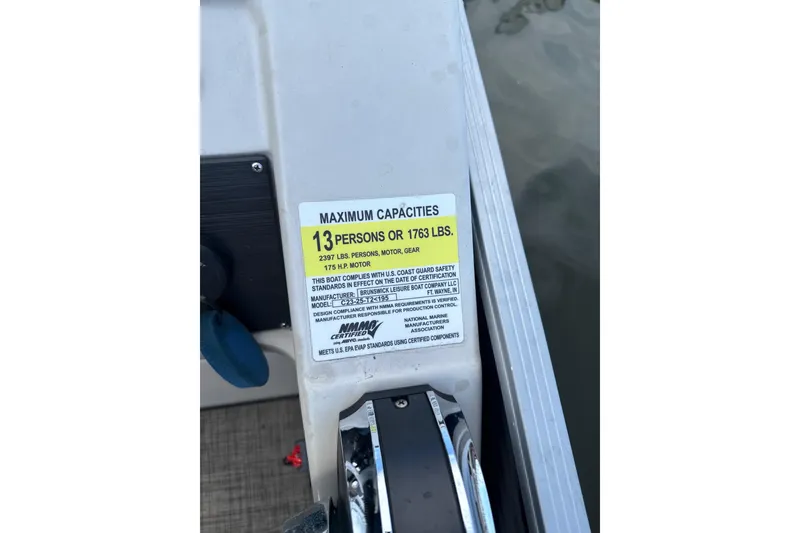 Slide: The Image of 2023 Cypress Cay Seabreeze 232 boat capacity label, maximum 13 persons or 1763 lbs. - 8