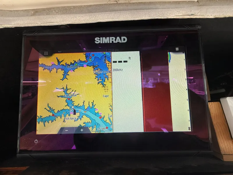 Slide: The Image of Parker Marine 2100 Special Edition 2001 - 10