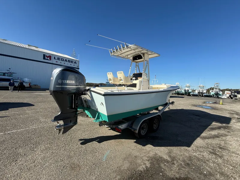 Slide: The Image of Parker Marine 2100 Special Edition 2001 - 2