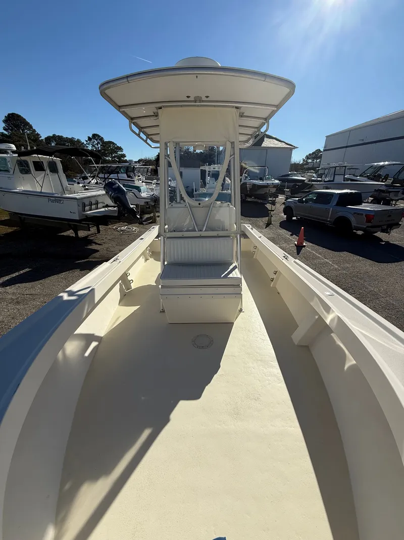 Slide: The Image of Parker Marine 2100 Special Edition 2001 - 22