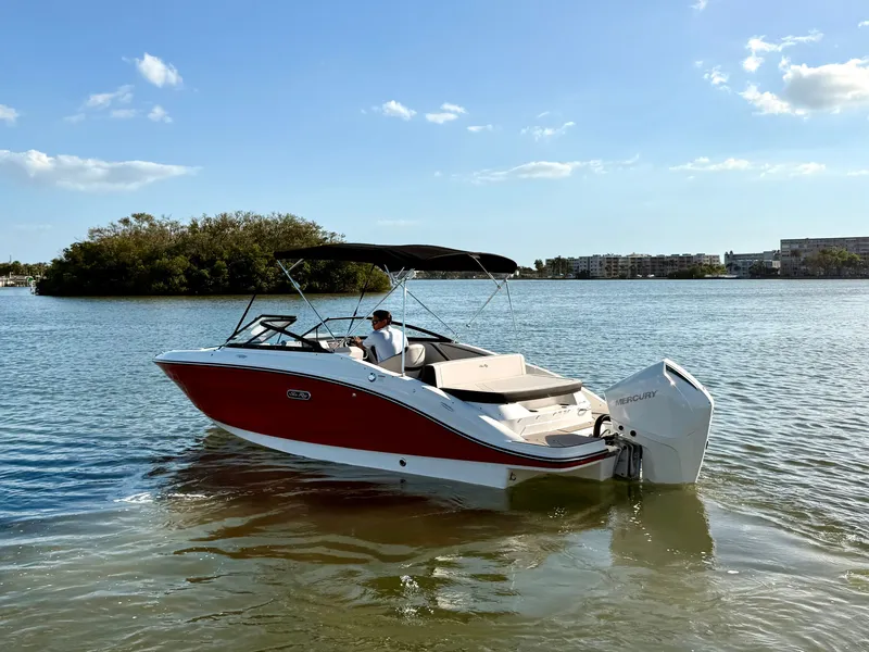 Slide: The Image of Sea Ray SPX 210 Outboard 2026 - 12