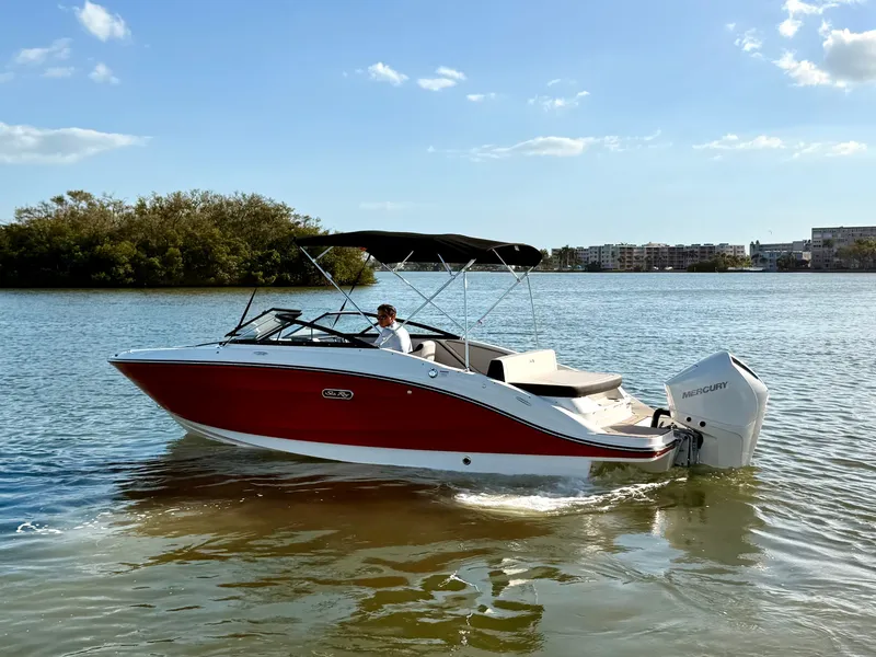 Slide: The Image of Sea Ray SPX 210 Outboard 2026 - 16