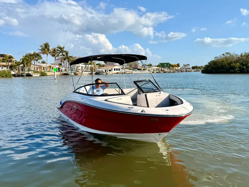 Slide: The Image of Sea Ray SPX 210 Outboard 2026 - 24