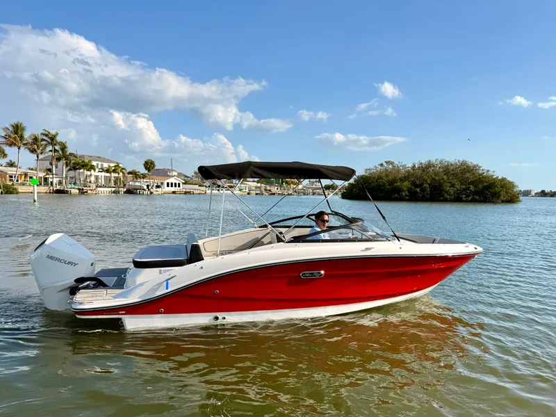 Slide: The Image of Sea Ray SPX 210 Outboard 2026 - 4