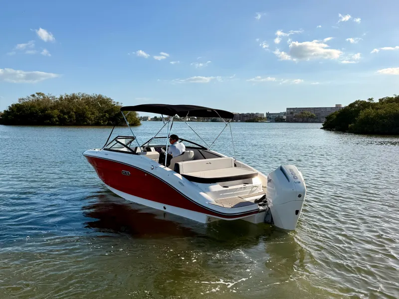 Slide: The Image of Sea Ray SPX 210 Outboard 2026 - 9