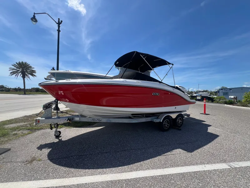 Slide: The Image of Sea Ray SPX 210 Outboard 2026 - 1