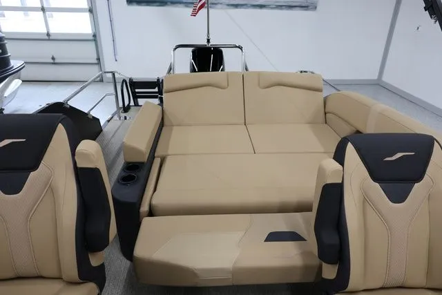 Slide: The Image of Evotti 521 CS 2026 - 11