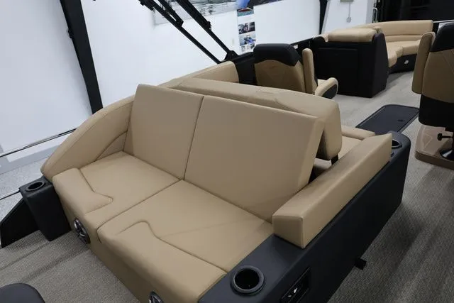 Slide: The Image of Evotti 521 CS 2026 - 13