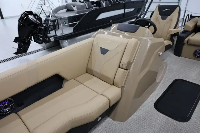 Slide: The Image of Evotti 521 CS 2026 - 21