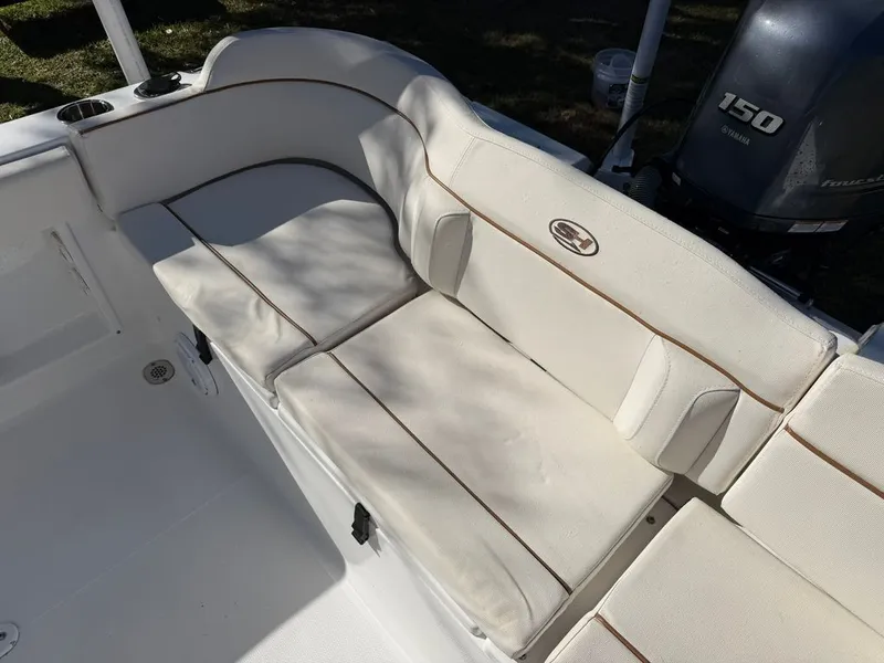 Slide: The Image of Sea Hunt Ultra 219 2022 - 11