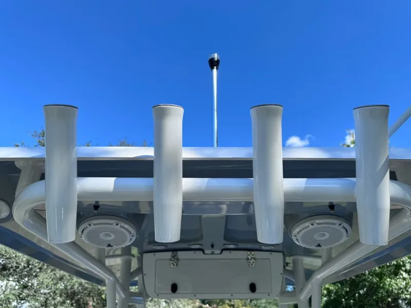 Slide: The Image of Sea Hunt Ultra 219 2022 - 15