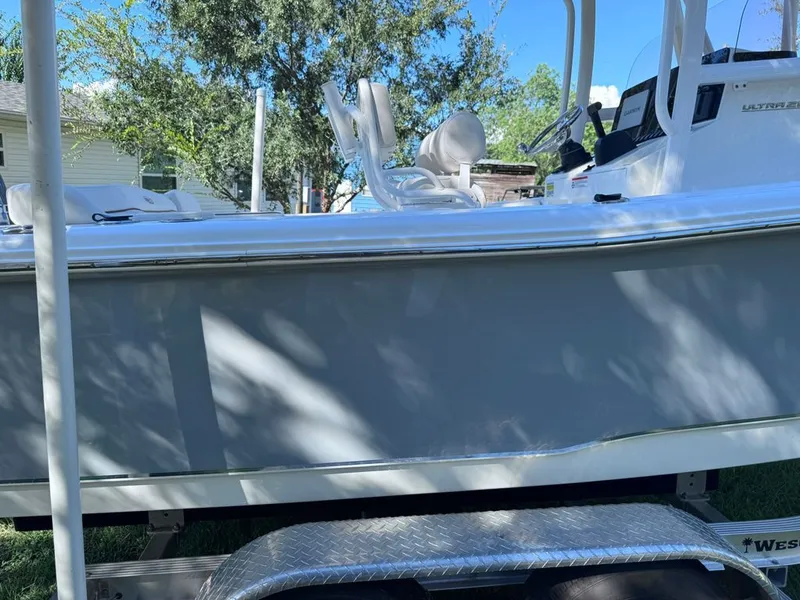 Slide: The Image of Sea Hunt Ultra 219 2022 - 45