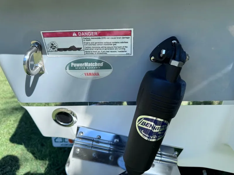 Slide: The Image of Sea Hunt Ultra 219 2022 - 49