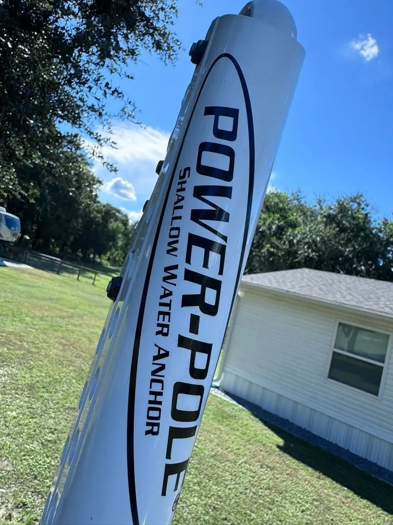 Slide: The Image of Sea Hunt Ultra 219 2022 - 52