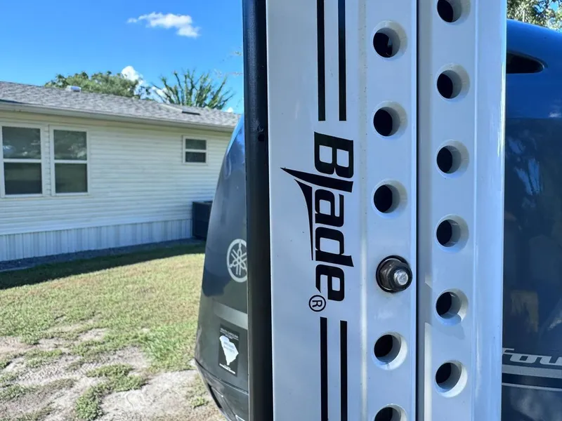 Slide: The Image of Sea Hunt Ultra 219 2022 - 53