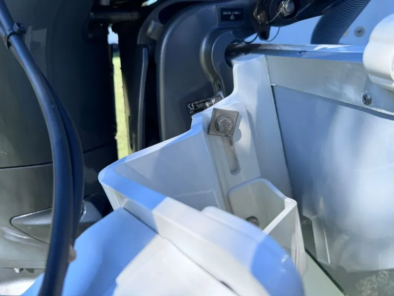 Slide: The Image of Sea Hunt Ultra 219 2022 - 54