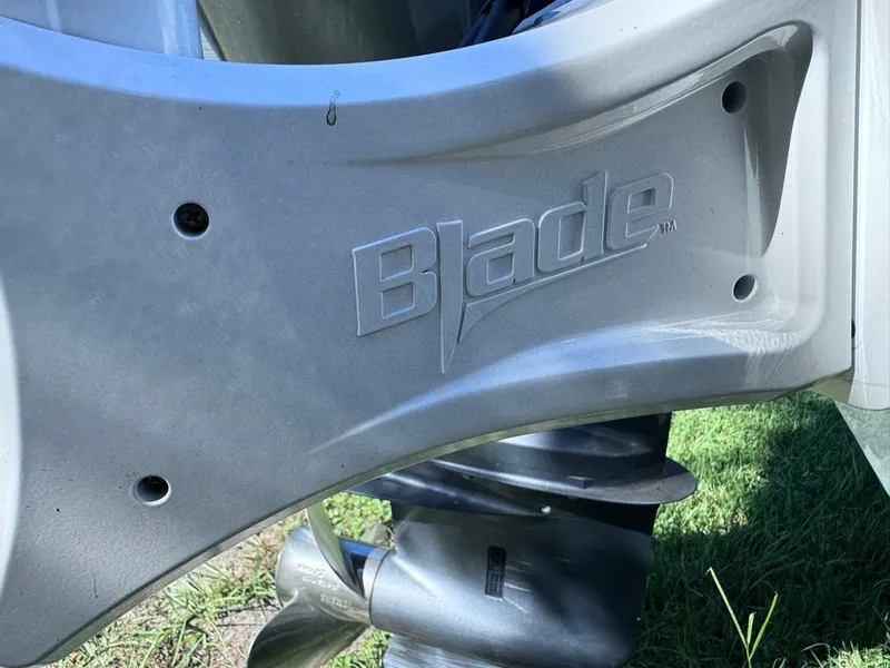 Slide: The Image of Sea Hunt Ultra 219 2022 - 55