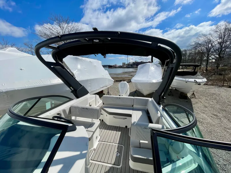 Slide: The Image of Sea Ray SDX 230 Outboard 2026 - 25