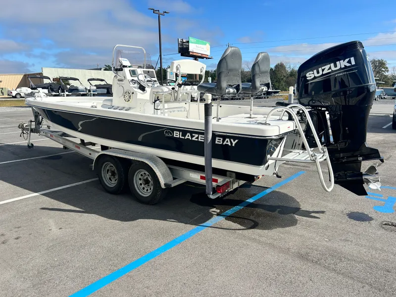 Slide: The Image of Blazer Bay 2420 Professional 2008 - 6