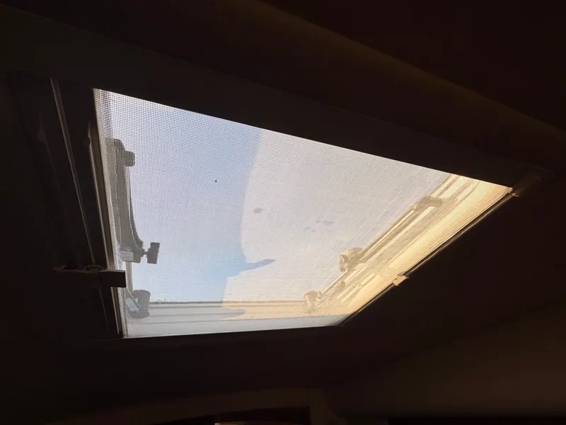 Slide: The Image of Sea Ray Sundancer 320 2003 - 36