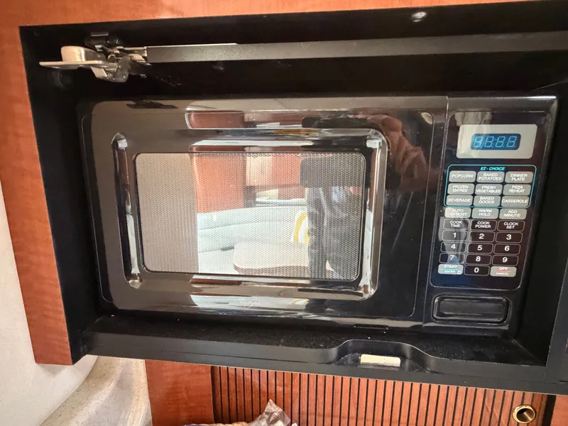 Slide: The Image of Sea Ray Sundancer 320 2003 - 43