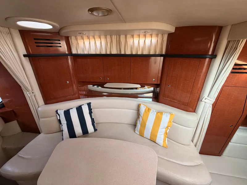 Slide: The Image of Sea Ray Sundancer 320 2003 - 49