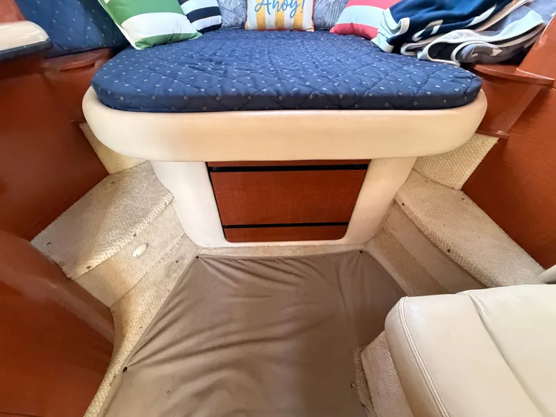 Slide: The Image of Sea Ray Sundancer 320 2003 - 50